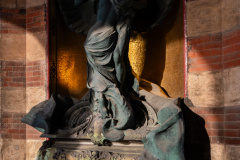 taumelland.neCimentero Monumentale Milano, Dezember 2025